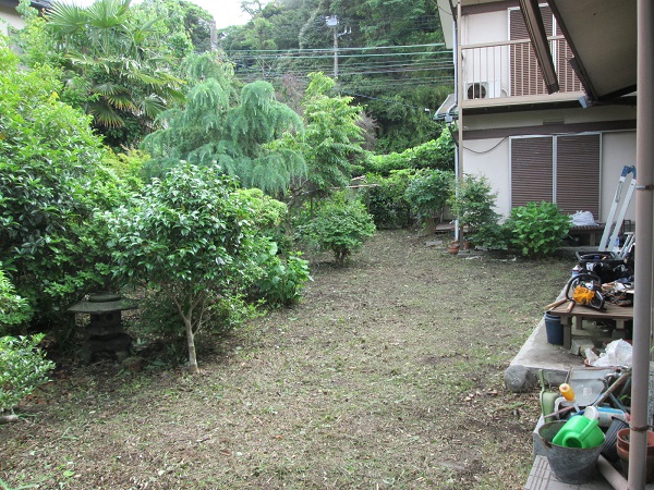 お庭のお手入れ